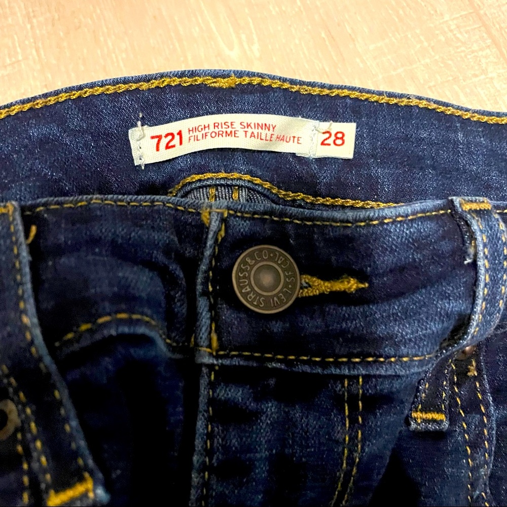 High Rise Skinny Jeans Levi’s - Picture 3 of 3